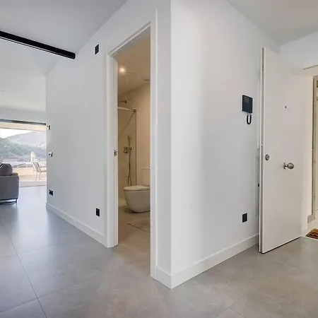 公寓 Elegant Two Bedroom At Hills!