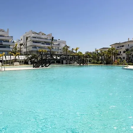 Elegant Two Bedroom At Hills! * Estepona