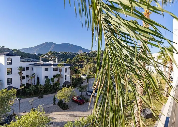 Elegant Two Bedroom At Hills! * Estepona